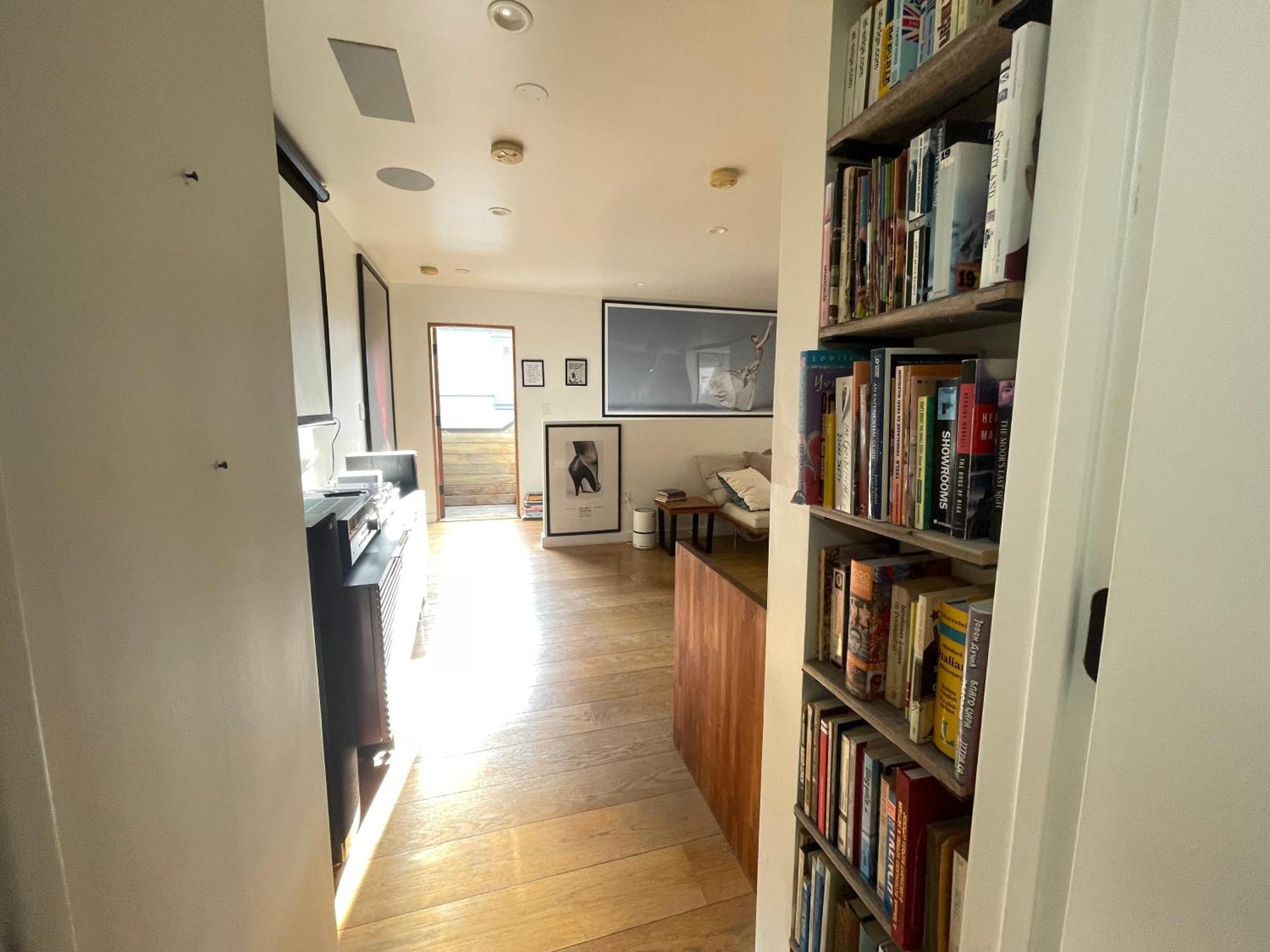 Venice Beach Studio With Large Private Patio Steps To The Beach 로스앤젤레스 외부 사진